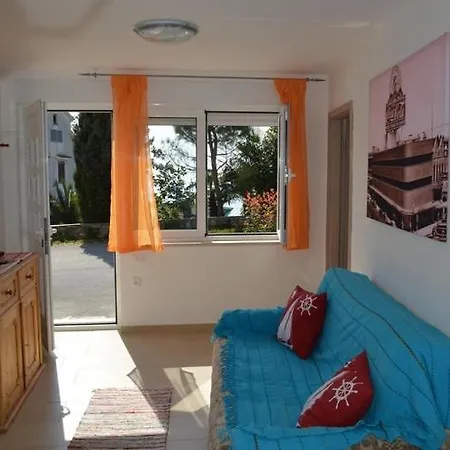 With A Parking Space Icici, Opatija - 11154 Lägenhet